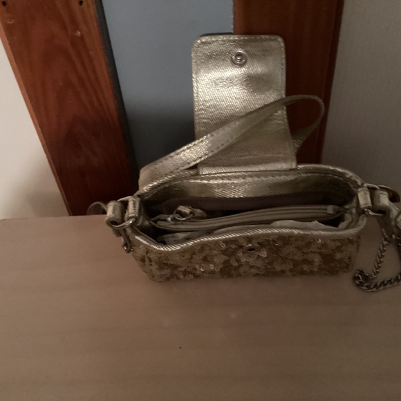 Nine West - Picture 3 of 3